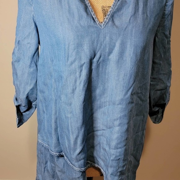 NWT Karen Kane chambray denim like top - Picture 2 of 7